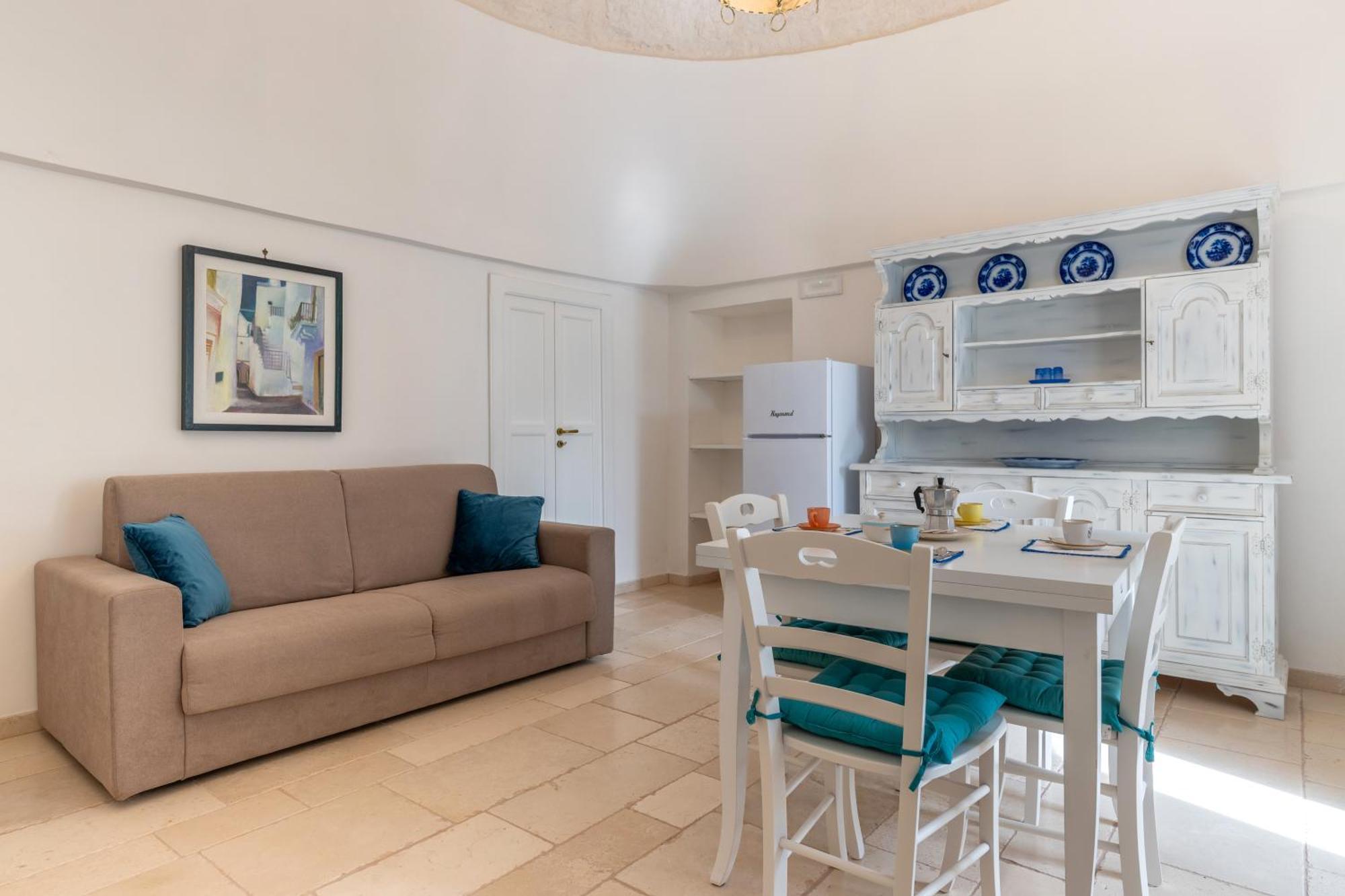 Trullo Degli Anelli In Masseria Чистернино Экстерьер фото